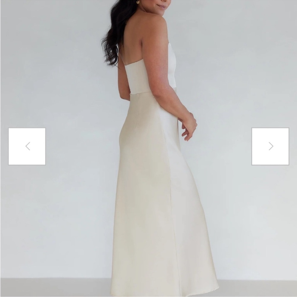 Park & Fifth Brodie Strapless Gown - Picture 3 of 6